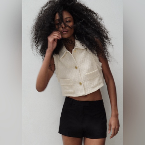 Zara textured vest - Picture 3 of 5